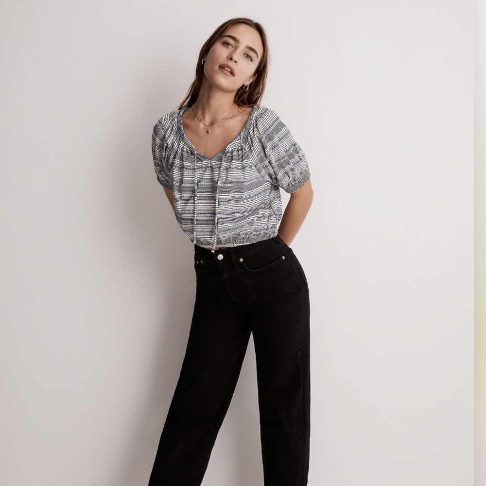 NEW with tags Jacquard Keyhole Crop Top in Stripe SMALL